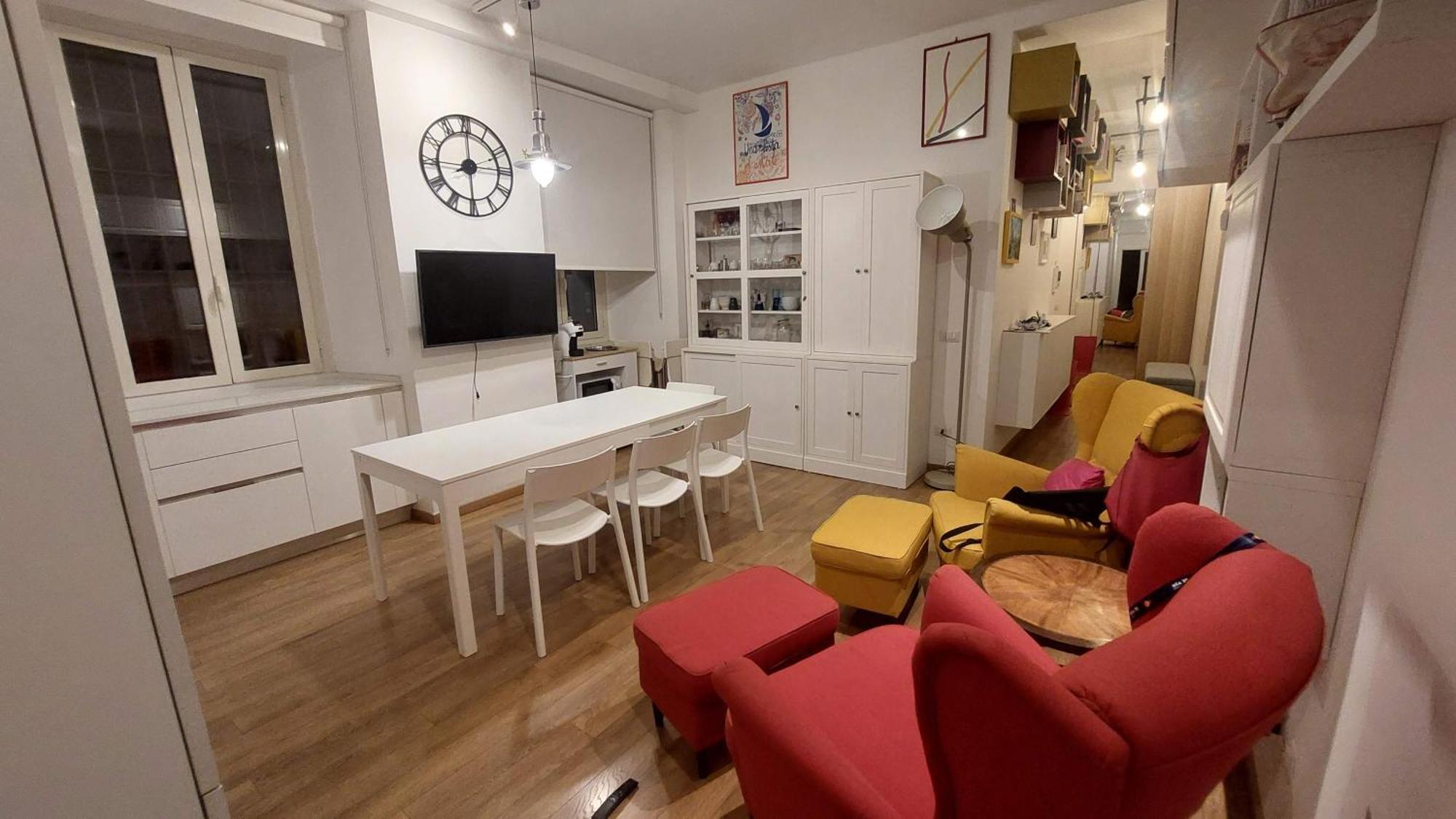 My Happy Place In San Giovanni Apartment *